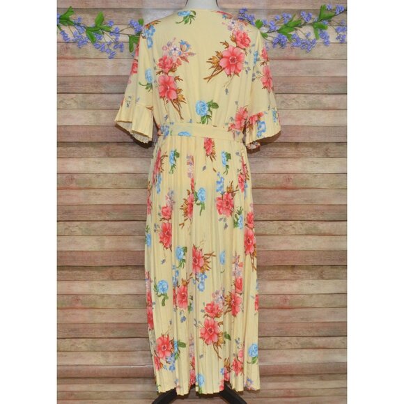 Shein Curve Womens 3XL Butter Yellow Floral Maxi Dress Faux Wrap Cottage Core - Picture 7 of 12